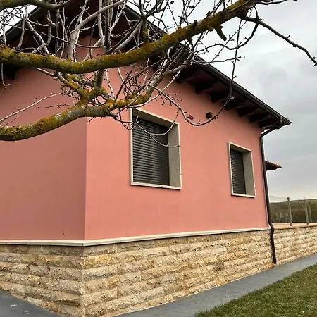 Casa La Rosada Holiday home Garray